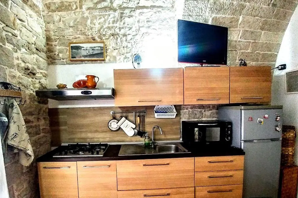 Rubini'S House Ξενοδοχείο Giovinazzo 0*,